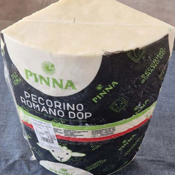 Pecorino Romano Dop Nero Pinna